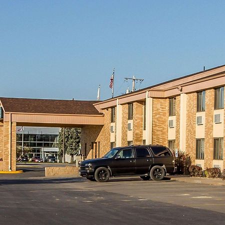 Quality Inn Burlington Near Hwy 34 Exteriör bild